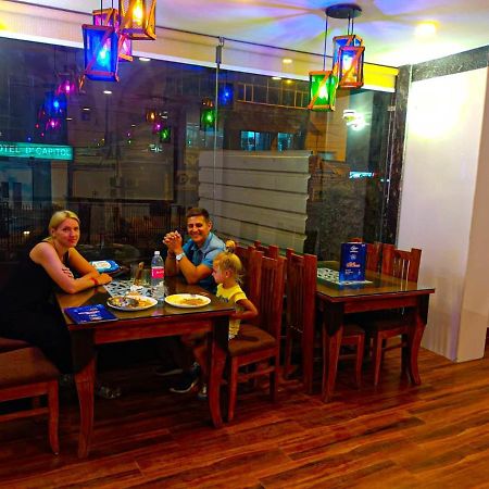 Wowstops-Clark Near Delhi Airport Hotel New Delhi Bagian luar foto