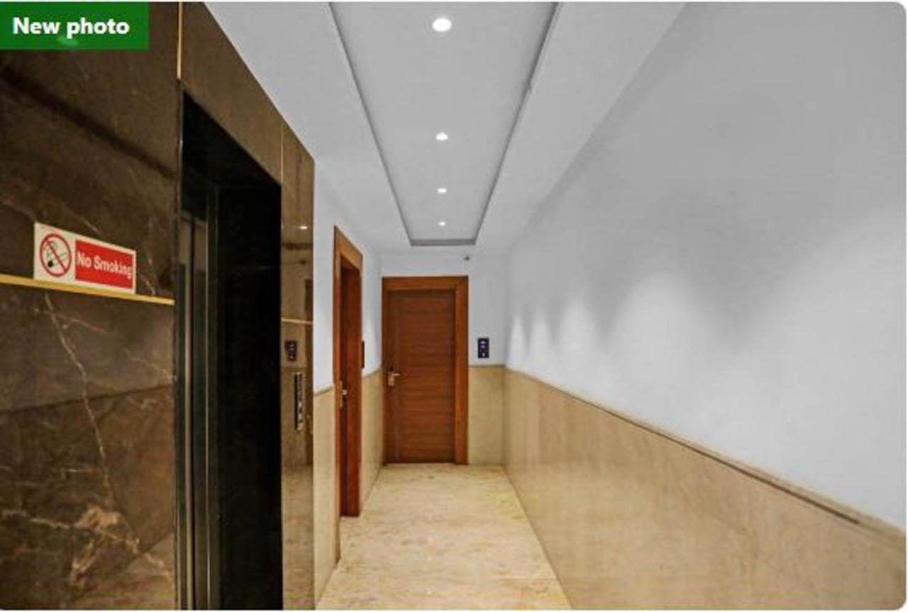 Wowstops-Clark Near Delhi Airport Hotel New Delhi Bagian luar foto